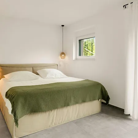 The Forest Retreat By Interhome